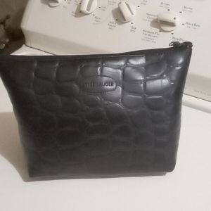 COPY - Este Lauder large cosmetic case.